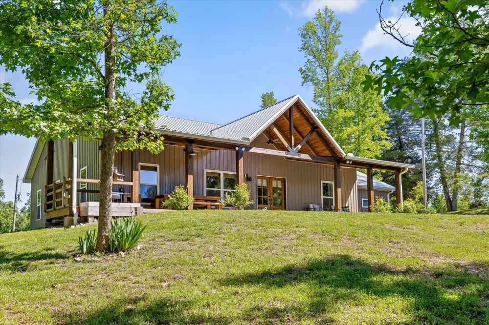 15025 May Road Sale Creek, TN 37373