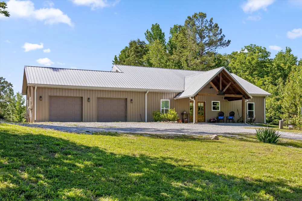 15025 May Road Sale Creek, TN 37373
