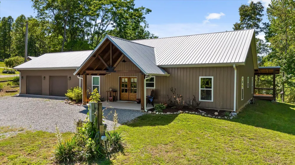 15025 May Road Sale Creek, TN 37373