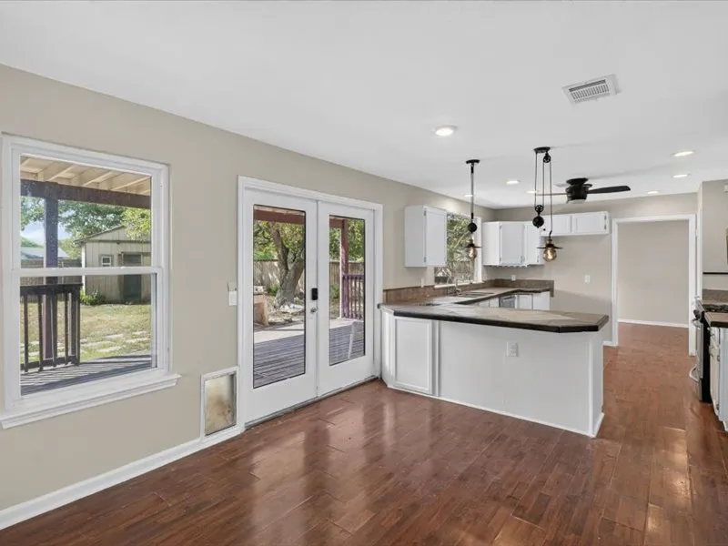 900 OAKCREST CIRCLE Cedar Park, TX 78613
