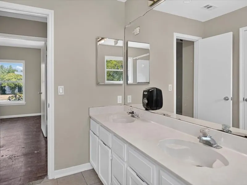 900 OAKCREST CIRCLE Cedar Park, TX 78613