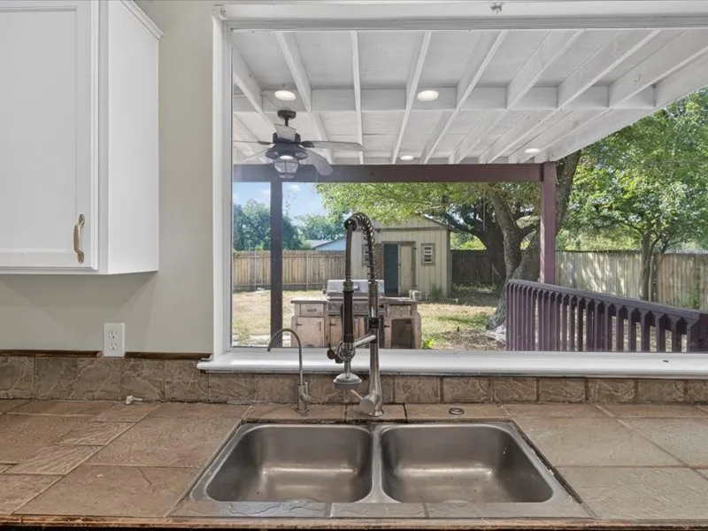 900 OAKCREST CIRCLE Cedar Park, TX 78613
