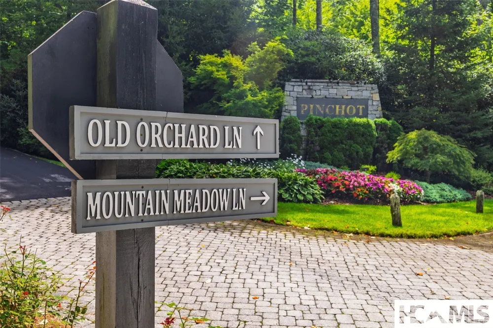 Lot 2 Old Orchard Lane Cashiers, NC 28717