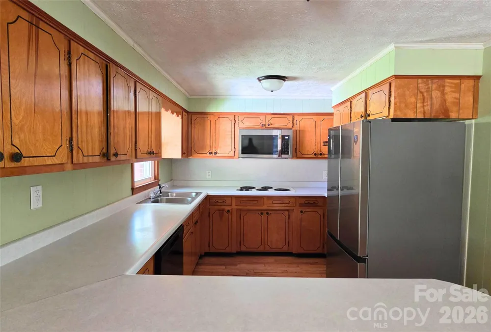 2838 Seven Mile Ridge Road Burnsville, NC 28714