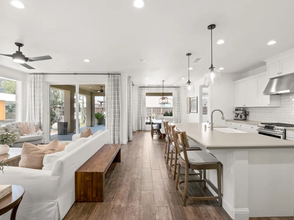 715 Harvest Drive Madera, CA 93636