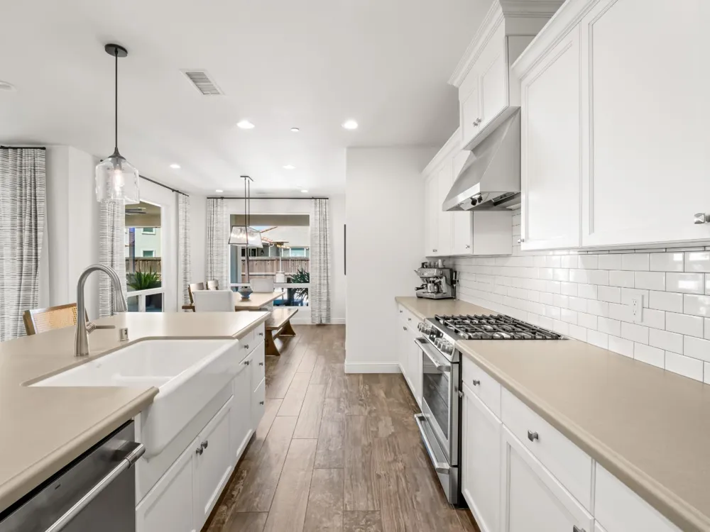 715 Harvest Drive Madera, CA 93636
