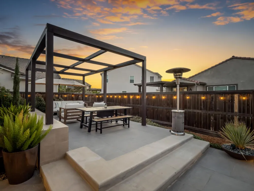 715 Harvest Drive Madera, CA 93636