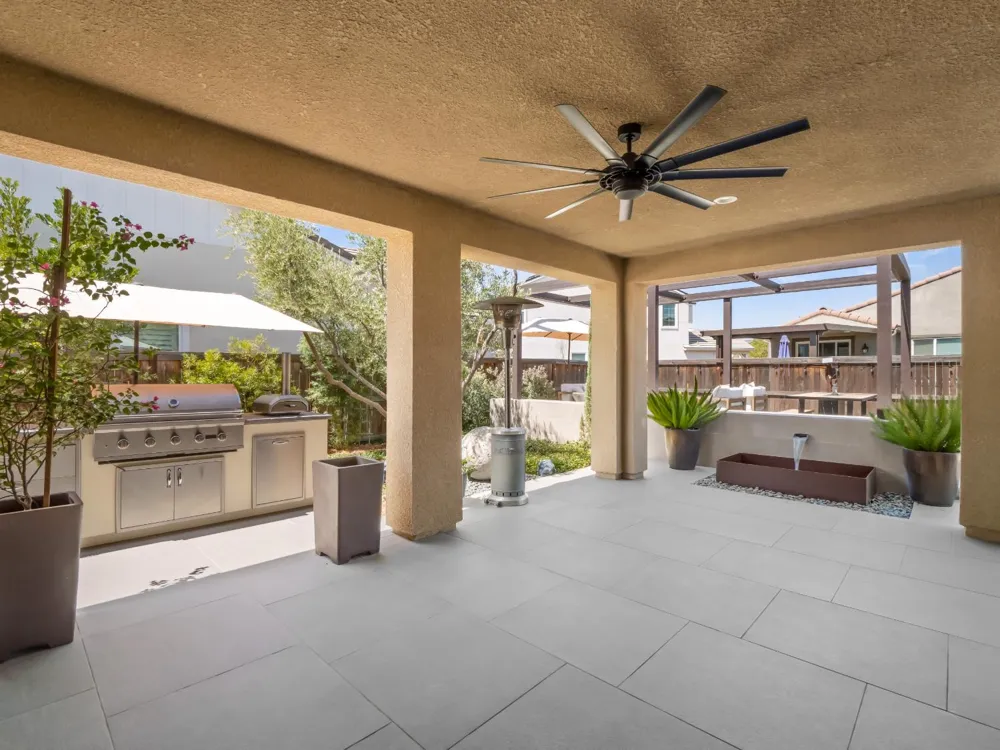 715 Harvest Drive Madera, CA 93636