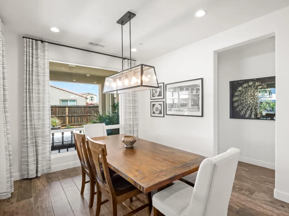 715 Harvest Drive Madera, CA 93636