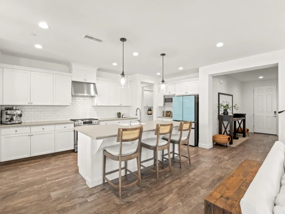 715 Harvest Drive Madera, CA 93636