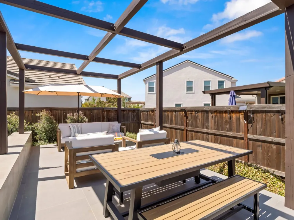 715 Harvest Drive Madera, CA 93636