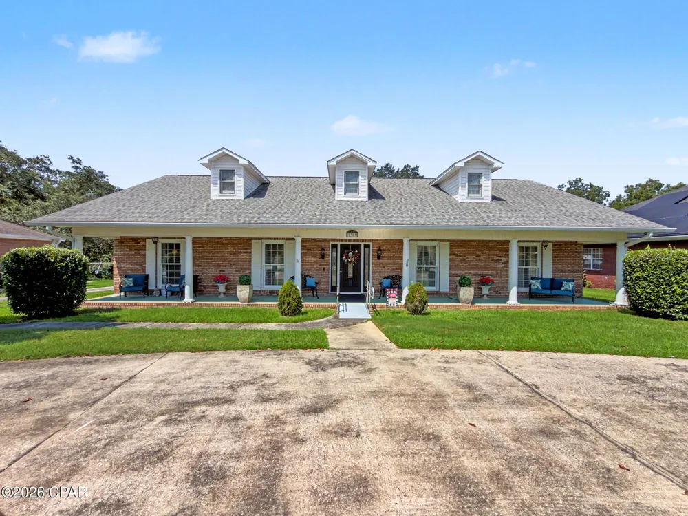 5381 College Drive Graceville, FL 32440