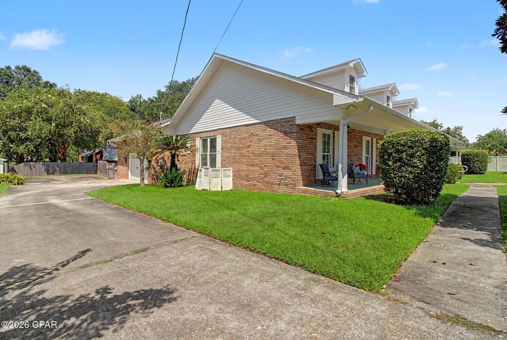 5381 College Drive Graceville, FL 32440