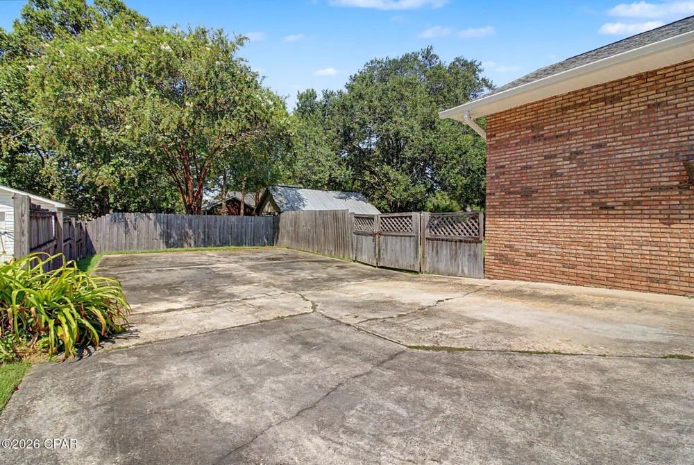 5381 College Drive Graceville, FL 32440