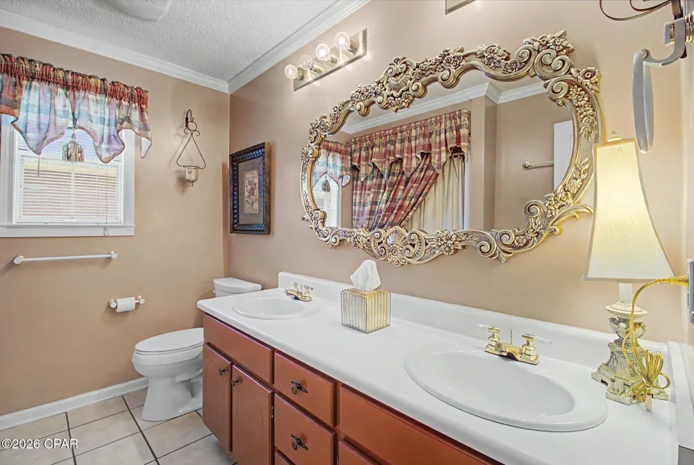 5381 College Drive Graceville, FL 32440