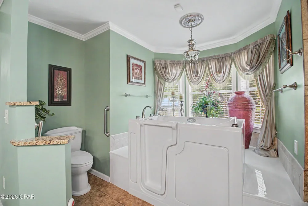5381 College Drive Graceville, FL 32440