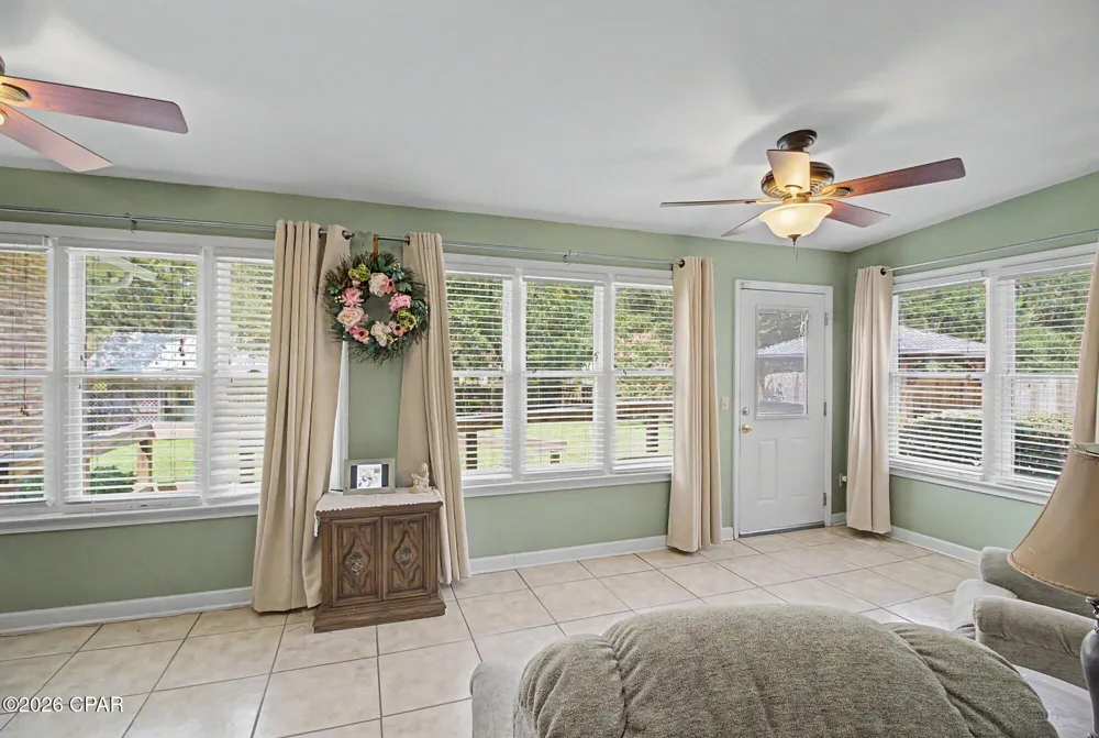 5381 College Drive Graceville, FL 32440