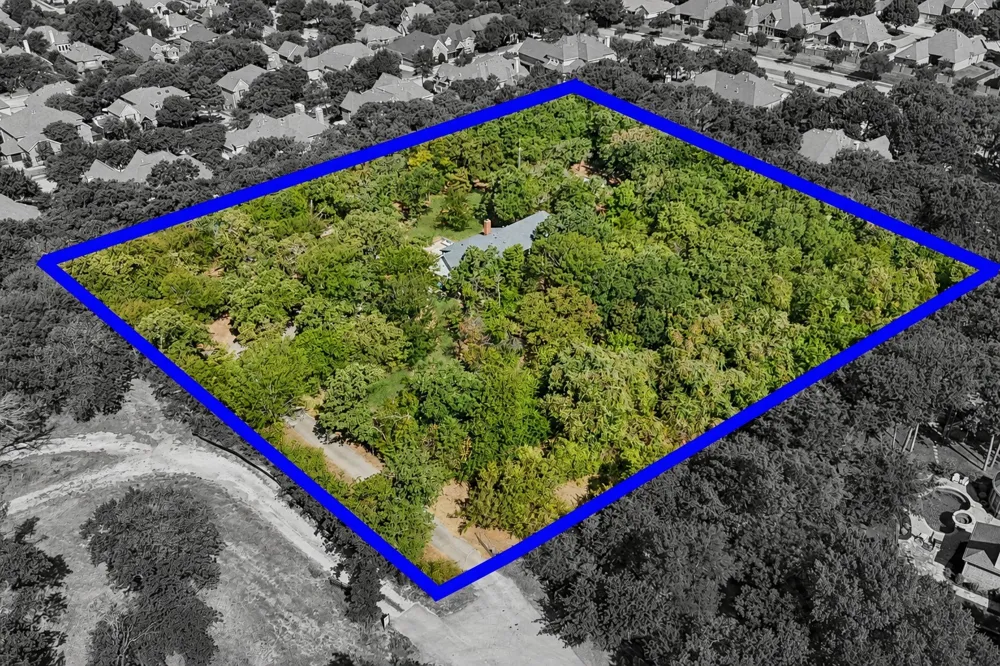 9300 Indian Knoll Trail Keller, TX 76248