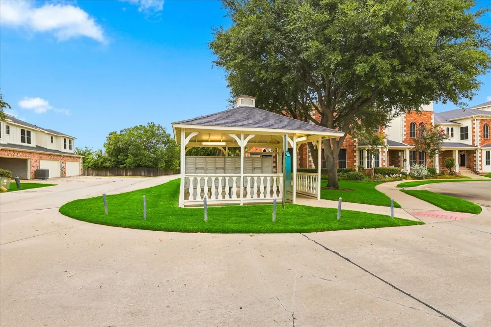 424 Legends Drive Lewisville, TX 75057
