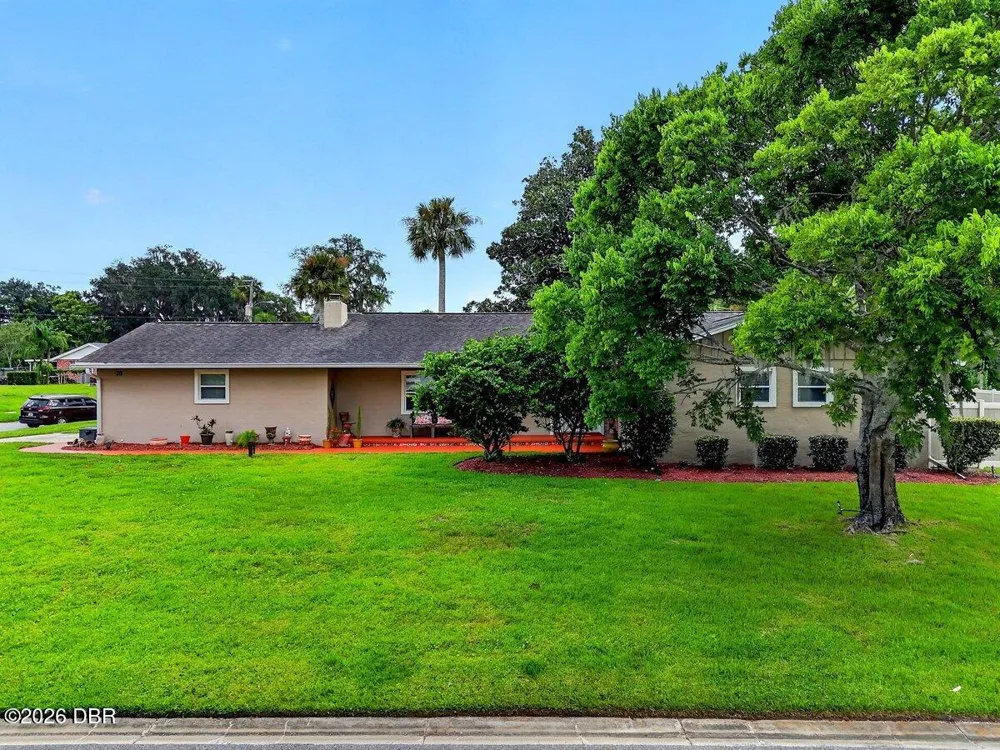 20 Twin River Drive Ormond Beach, FL 32174