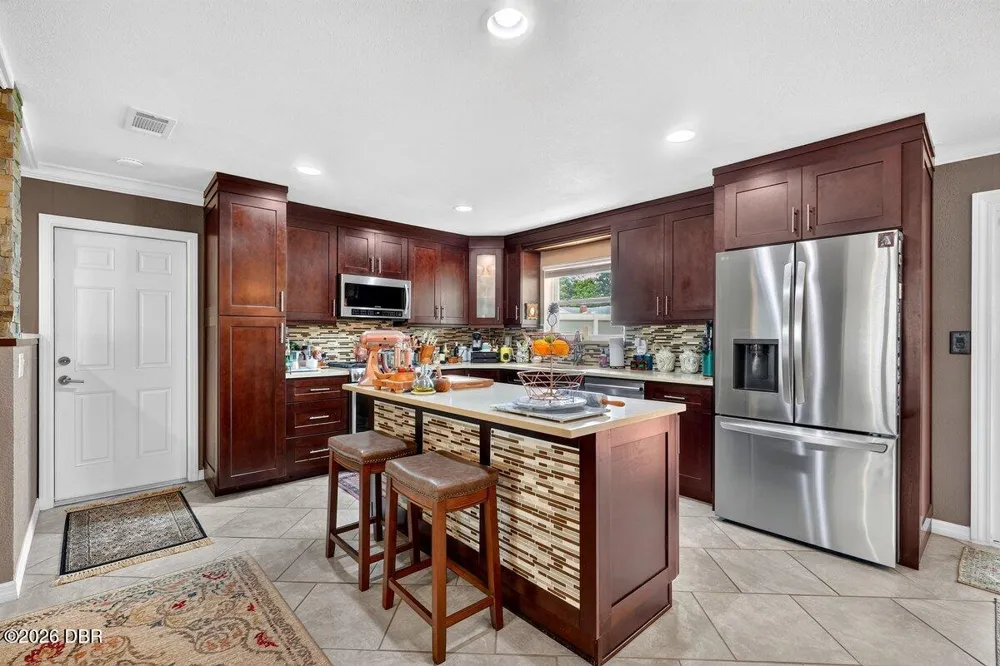 20 Twin River Drive Ormond Beach, FL 32174