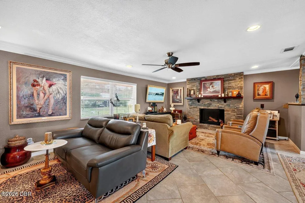 20 Twin River Drive Ormond Beach, FL 32174