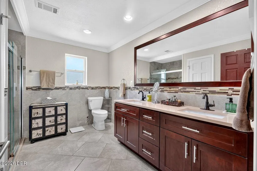 20 Twin River Drive Ormond Beach, FL 32174
