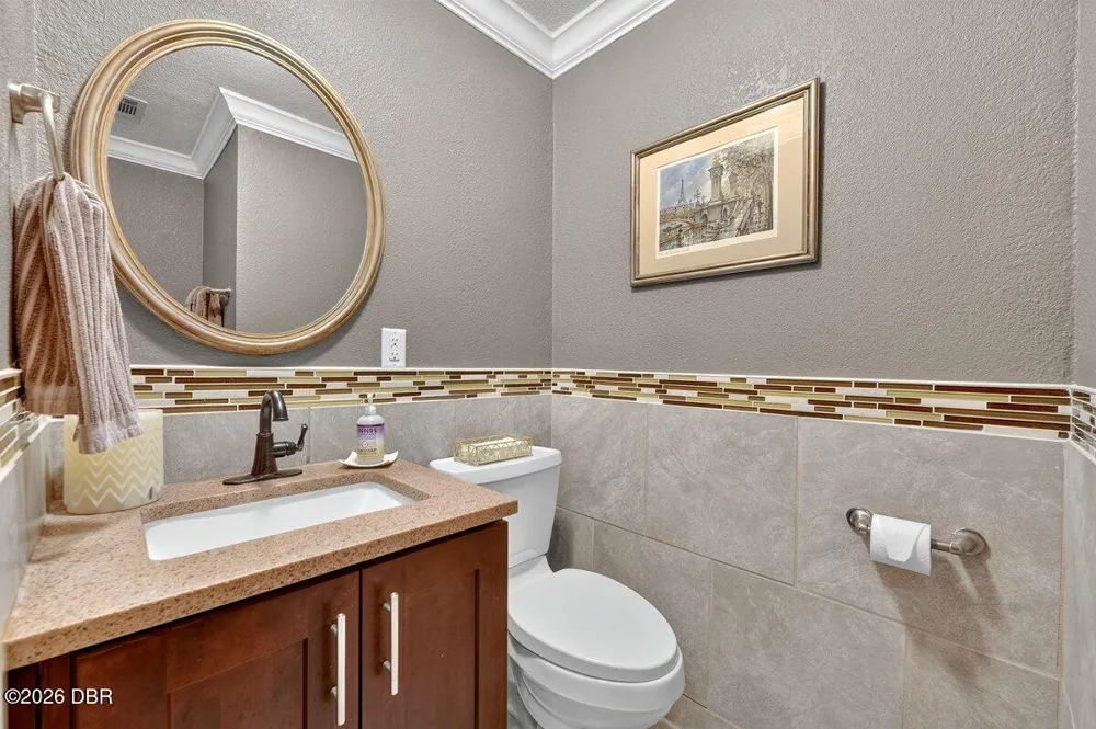 20 Twin River Drive Ormond Beach, FL 32174