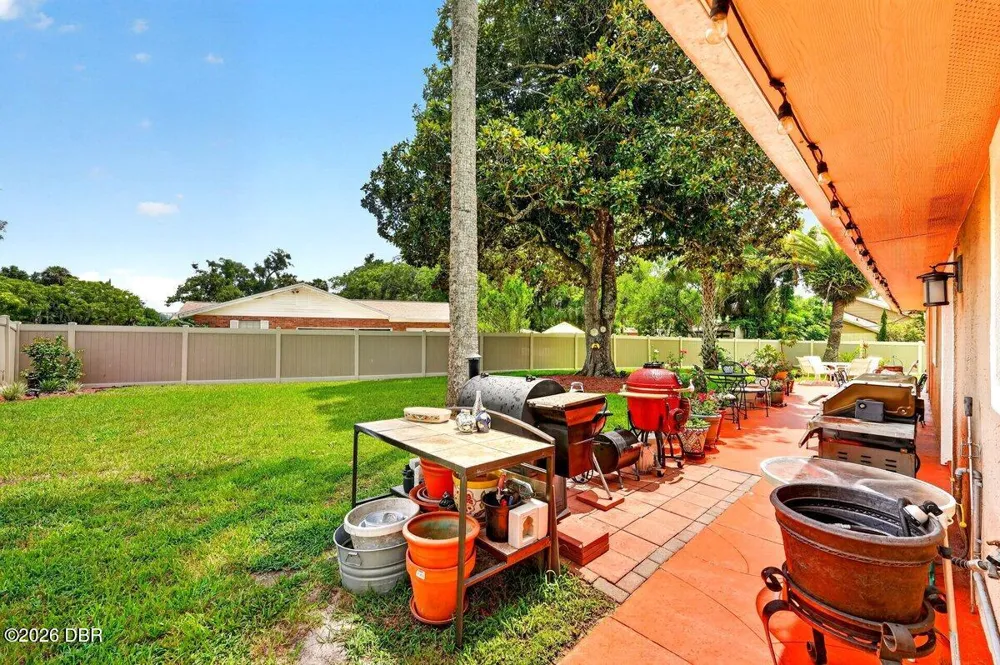 20 Twin River Drive Ormond Beach, FL 32174