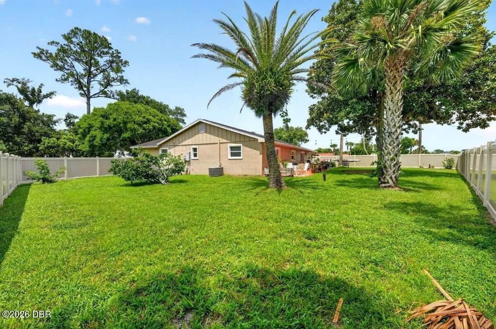 20 Twin River Drive Ormond Beach, FL 32174