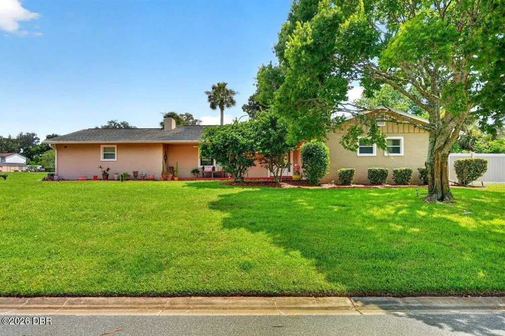 20 Twin River Drive Ormond Beach, FL 32174