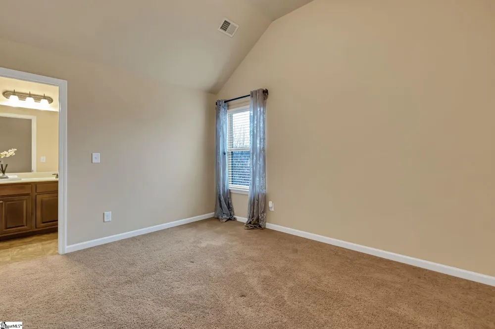 14 River Valley Lane Greenville, SC 29605