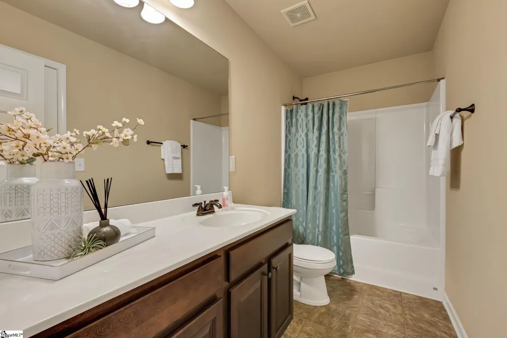 14 River Valley Lane Greenville, SC 29605