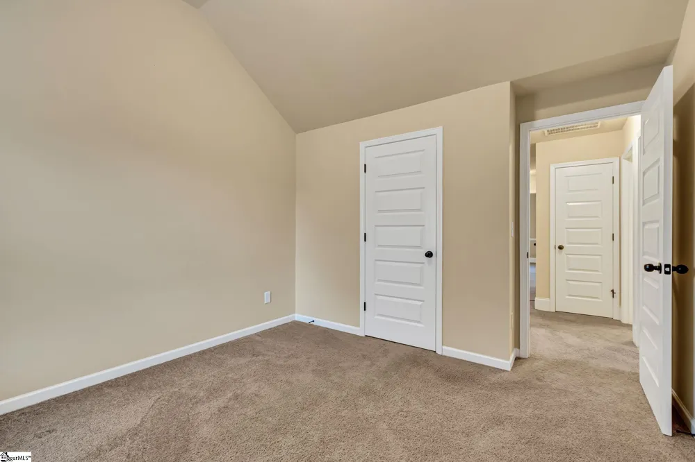 14 River Valley Lane Greenville, SC 29605