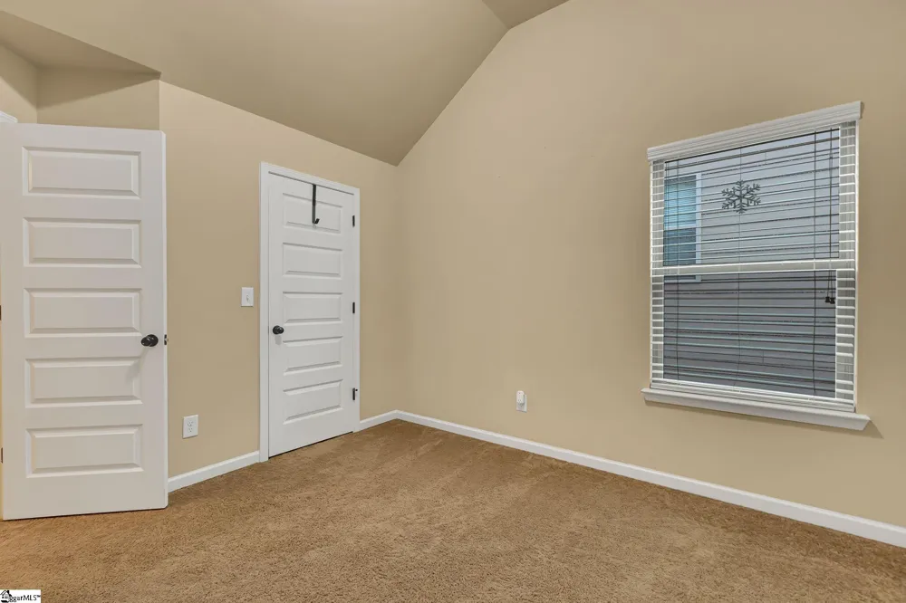 14 River Valley Lane Greenville, SC 29605