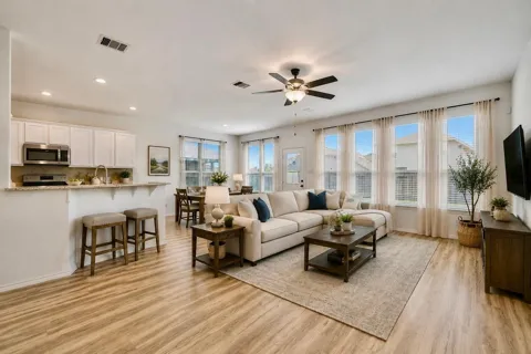 4327 Oakdale Mist Drive