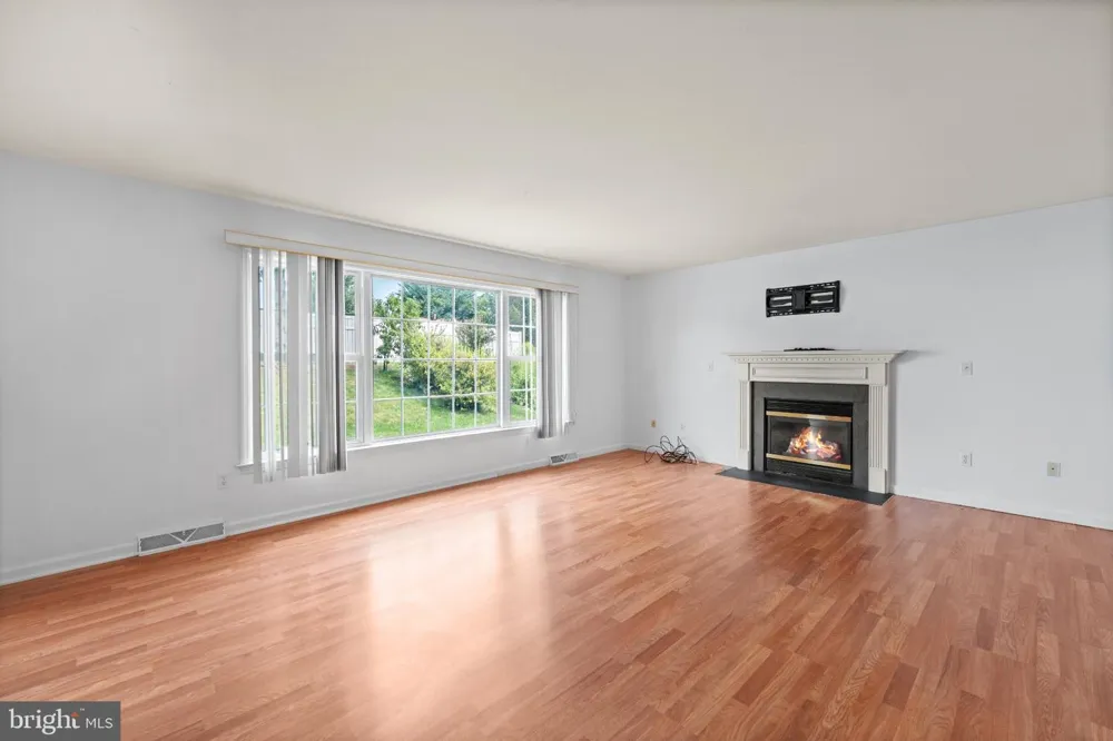 336 SPRINGBROOK DRIVE Palmyra, PA 17078