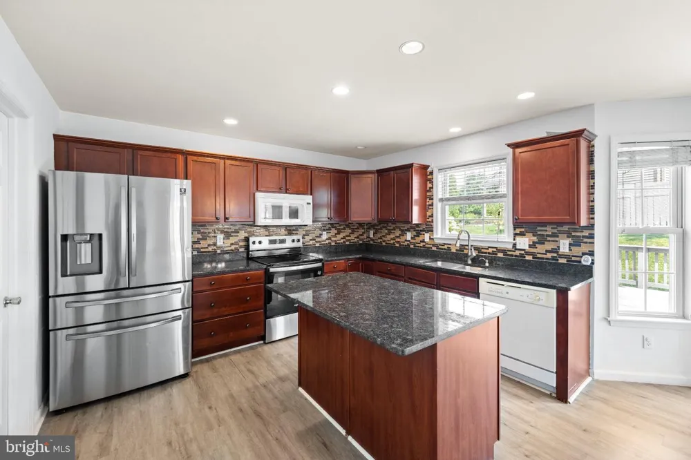 336 SPRINGBROOK DRIVE Palmyra, PA 17078