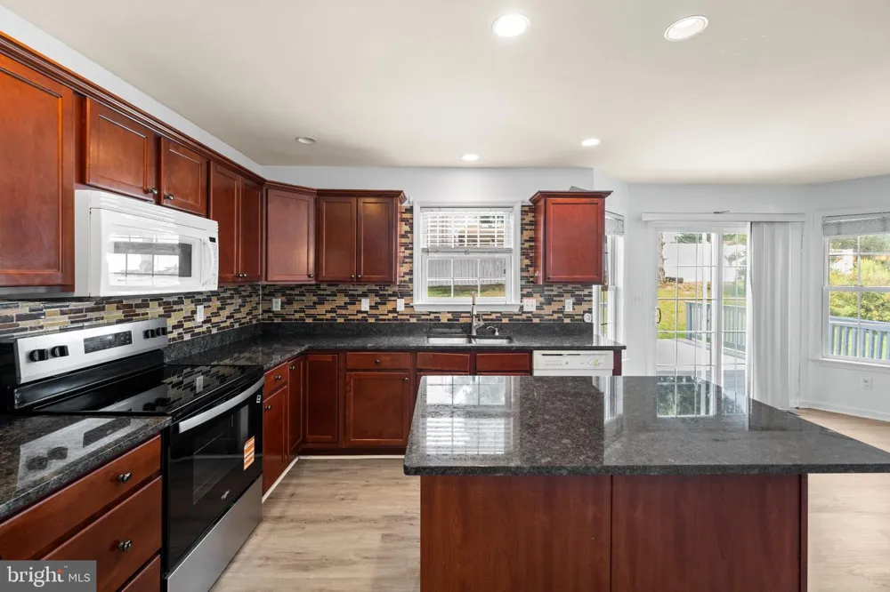 336 SPRINGBROOK DRIVE Palmyra, PA 17078