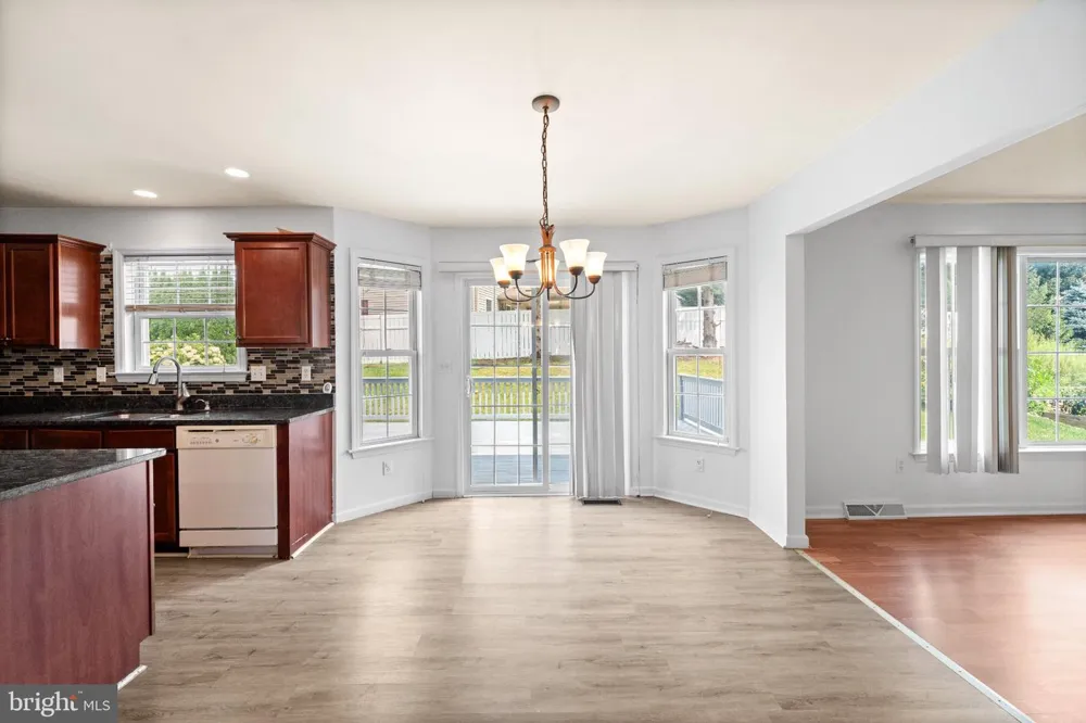 336 SPRINGBROOK DRIVE Palmyra, PA 17078