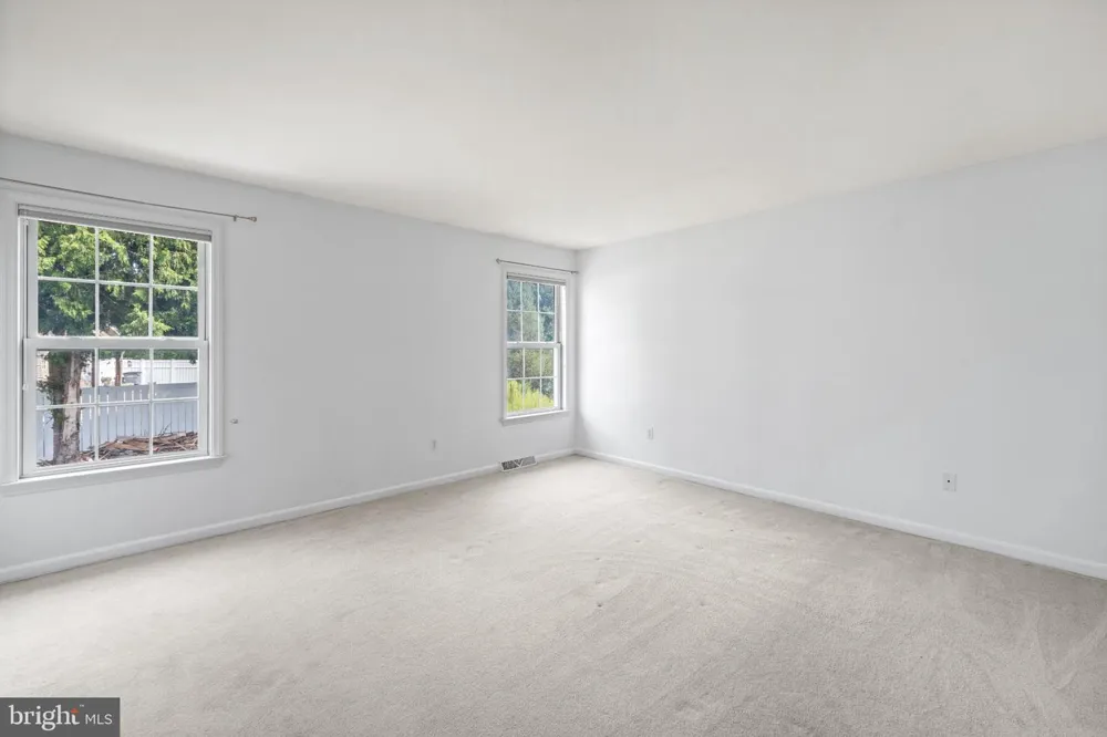 336 SPRINGBROOK DRIVE Palmyra, PA 17078