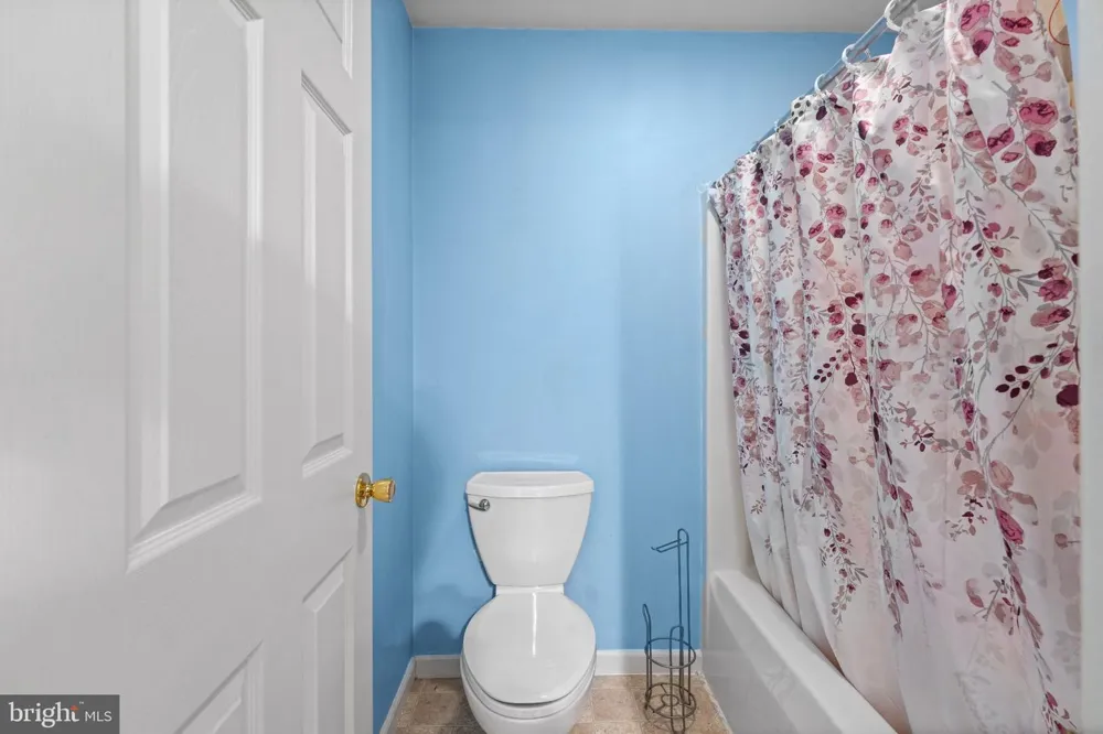 336 SPRINGBROOK DRIVE Palmyra, PA 17078