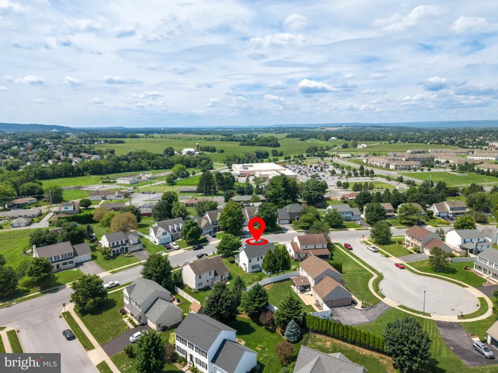 336 SPRINGBROOK DRIVE Palmyra, PA 17078