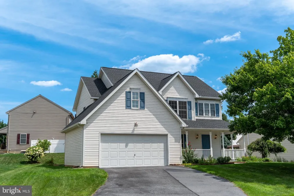 336 SPRINGBROOK DRIVE Palmyra, PA 17078