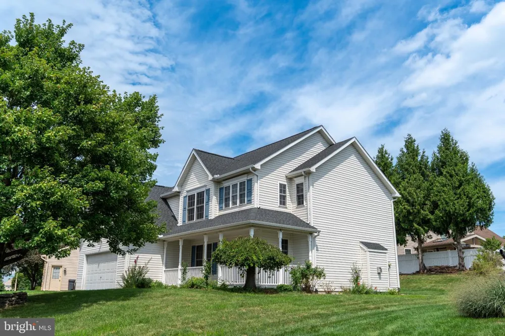 336 SPRINGBROOK DRIVE Palmyra, PA 17078