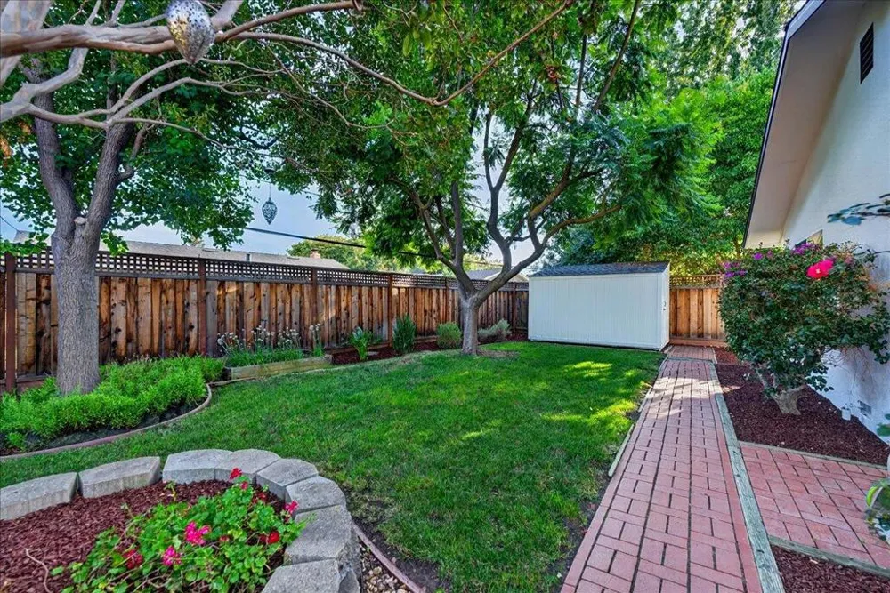2318 Maximilian Drive Campbell, CA 95008