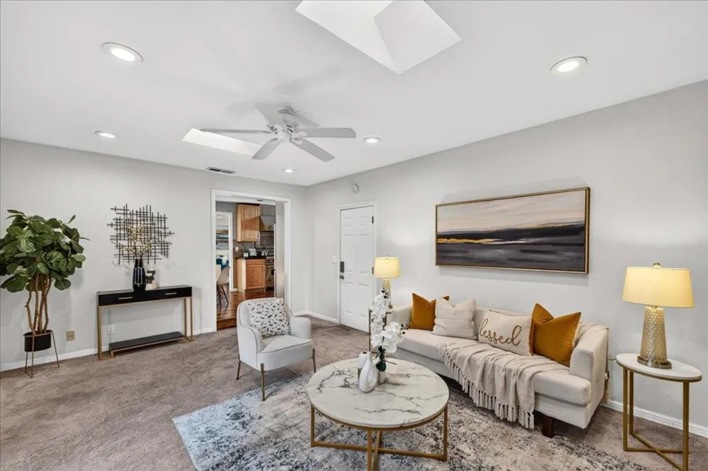 2318 Maximilian Drive Campbell, CA 95008