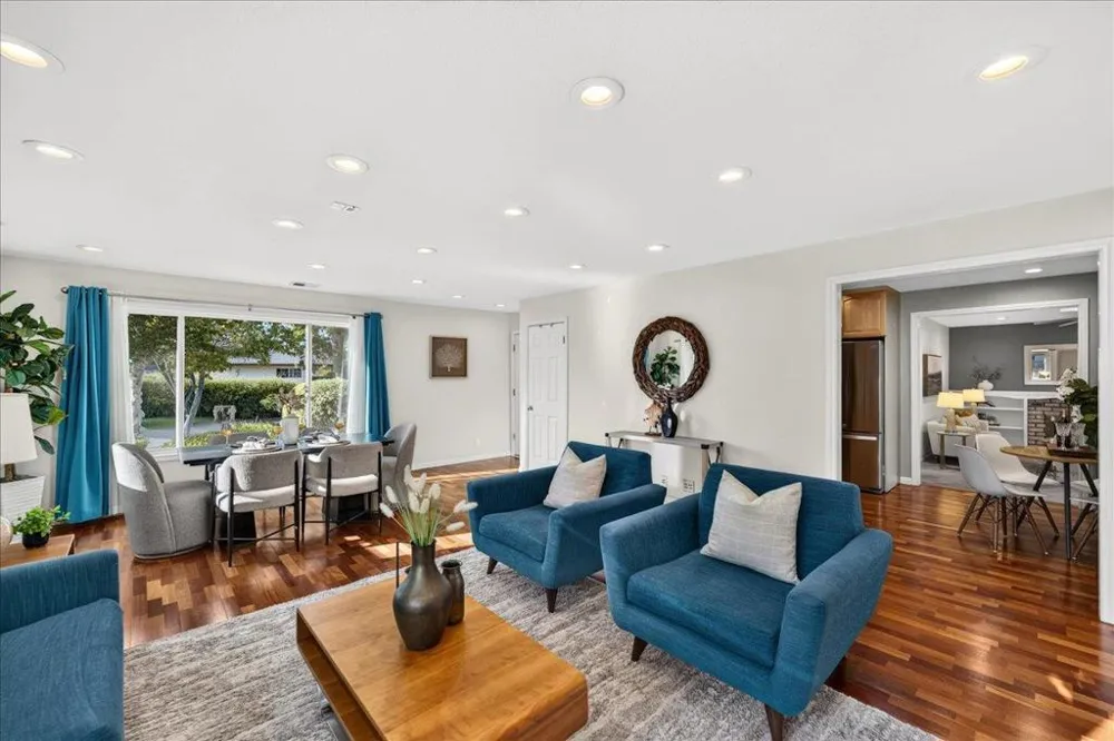 2318 Maximilian Drive Campbell, CA 95008