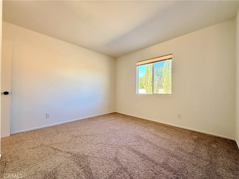43257 Homestead Lancaster, CA 93535