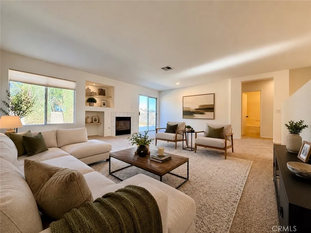 43257 Homestead Lancaster, CA 93535